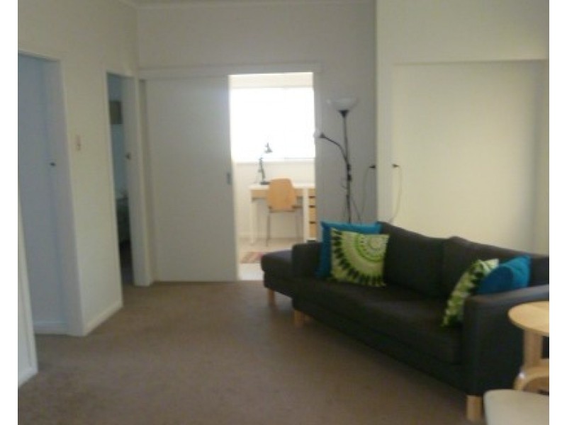 25 Ortella Street, Griffith NSW 2680