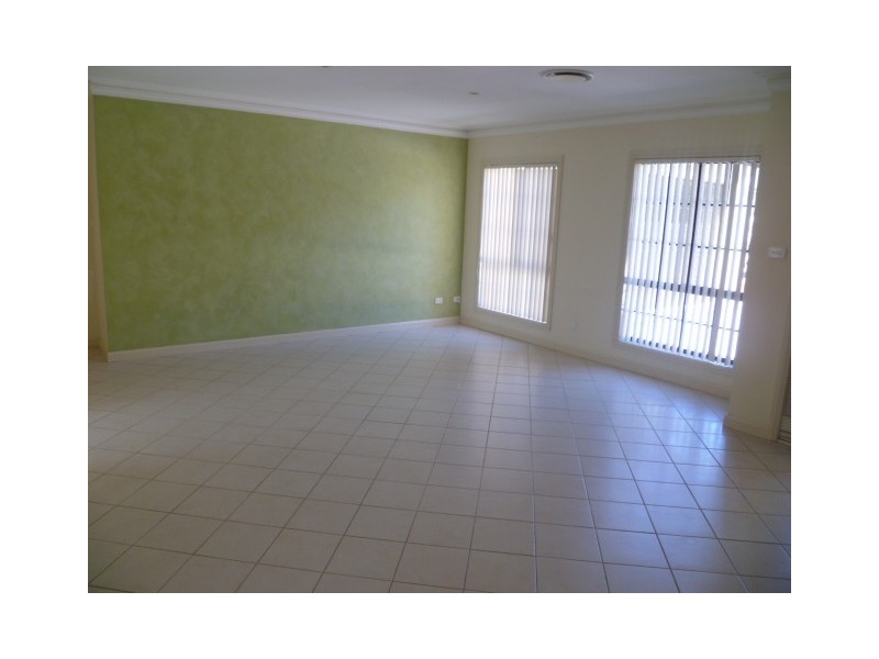 2A Worfolk Place, Griffith NSW 2680
