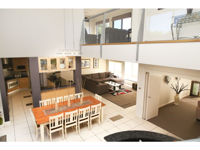 14 Bella Vista Drive, Lake Wyangan NSW 2680