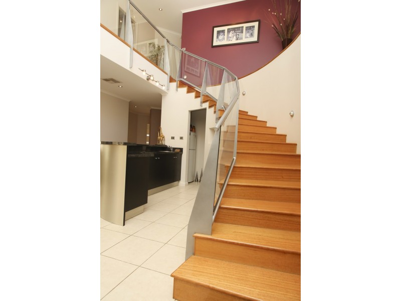 14 Bella Vista Drive, Lake Wyangan NSW 2680