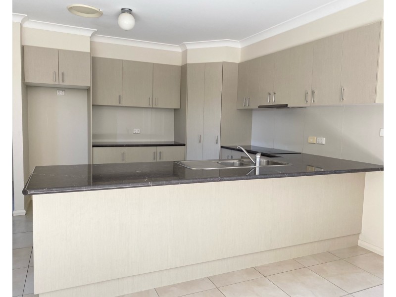 33A Hillam Drive, Griffith NSW 2680