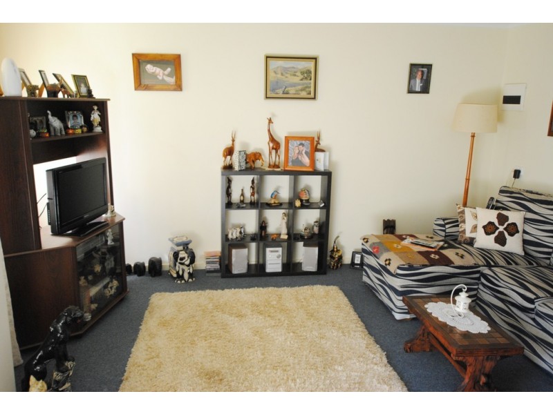 Unit 43 115 Clifton Blvde, Griffith NSW 2680
