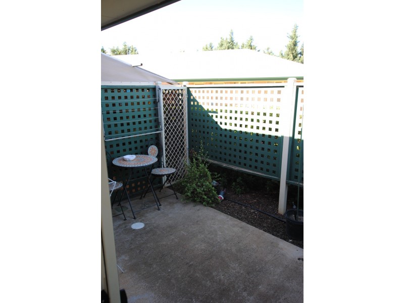 Unit 43 115 Clifton Blvde, Griffith NSW 2680