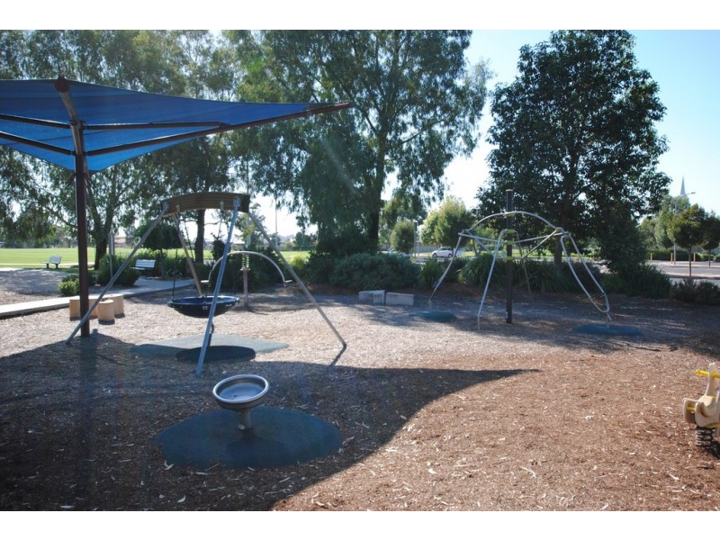 Unit 43 115 Clifton Blvde, Griffith NSW 2680