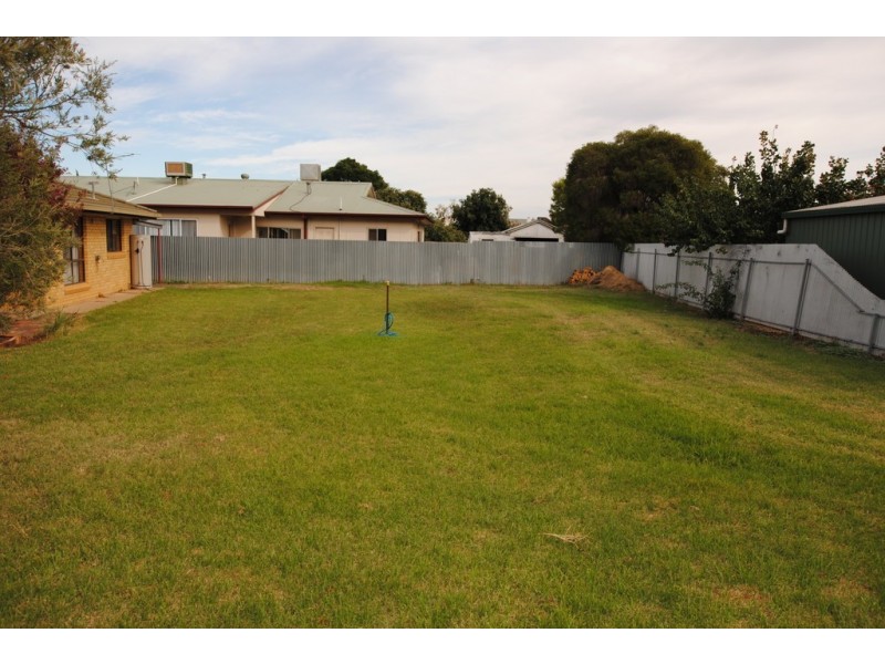 73 Wilga Street, Hanwood NSW 2680
