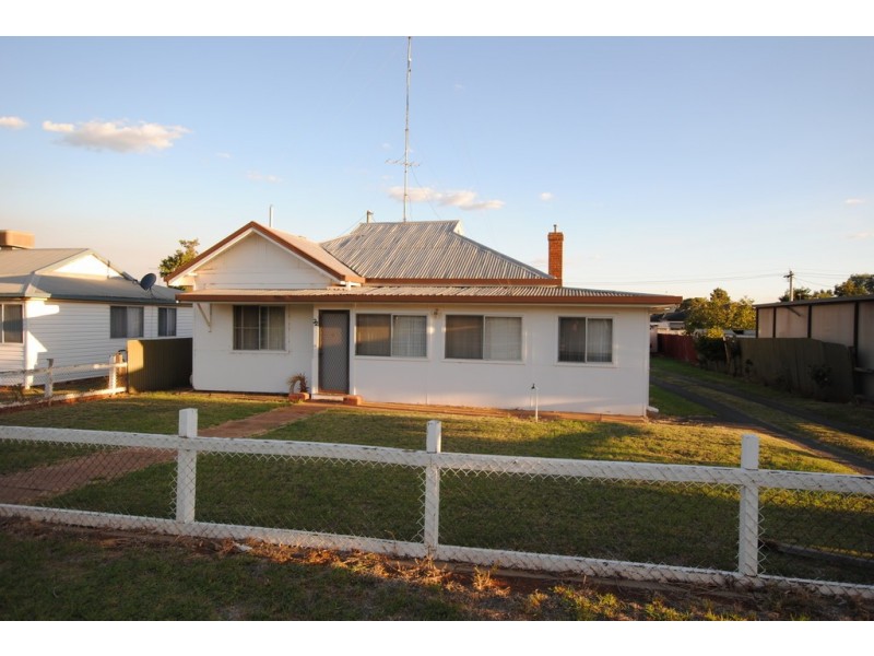 22 Binya Street, Griffith NSW 2680
