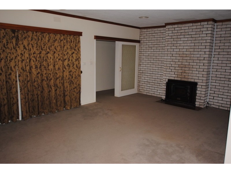 74 Ross Crescent, Griffith NSW 2680