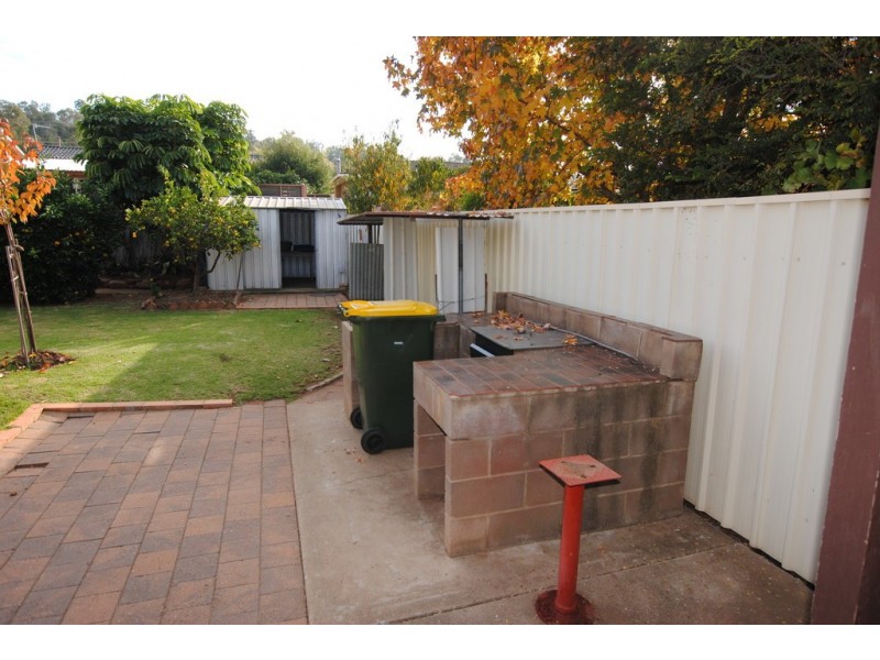 74 Ross Crescent, Griffith NSW 2680