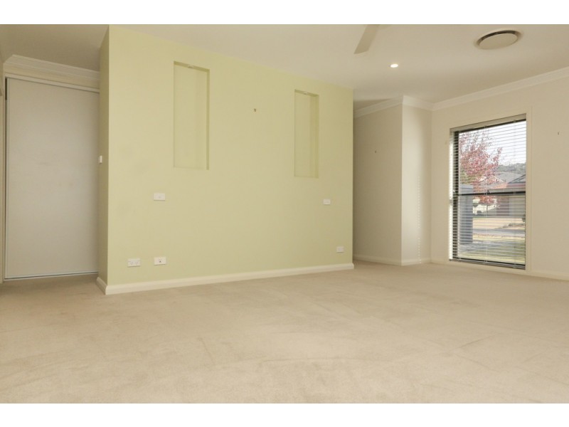 13 Hardwick Street, Griffith NSW 2680