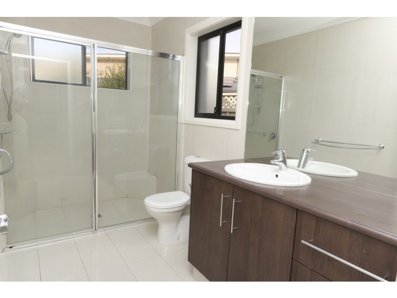 13 Hardwick Street, Griffith NSW 2680