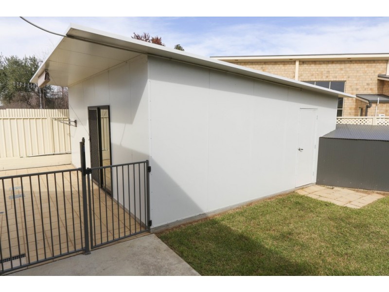13 Hardwick Street, Griffith NSW 2680