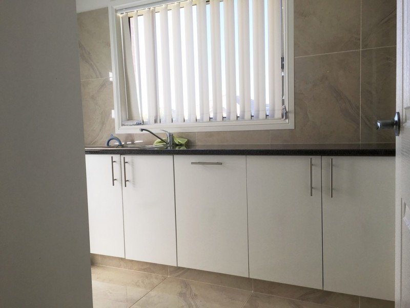 100 Hillam Drive, Griffith NSW 2680