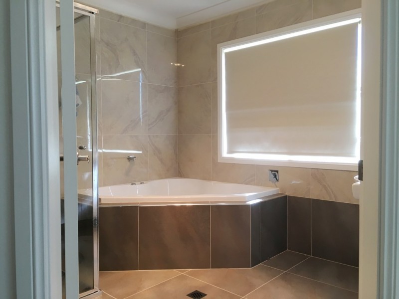 100 Hillam Drive, Griffith NSW 2680