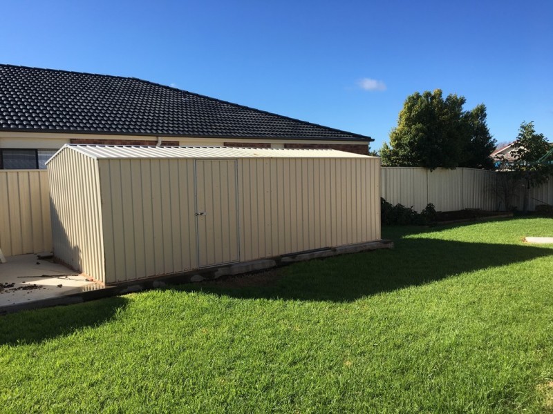 100 Hillam Drive, Griffith NSW 2680