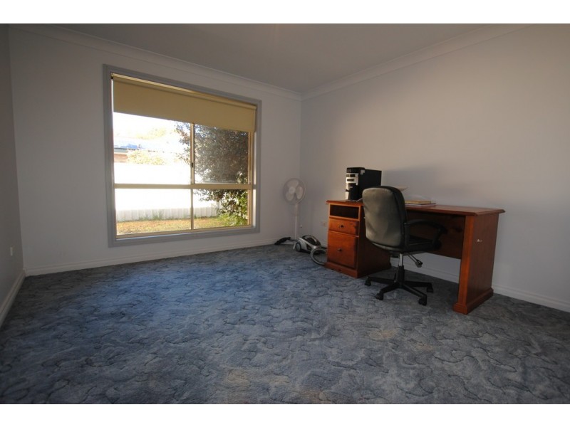 34b Elder Road, Griffith NSW 2680