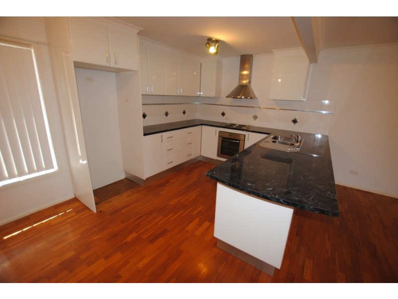 4-6 Kelly Avenue, Griffith NSW 2680