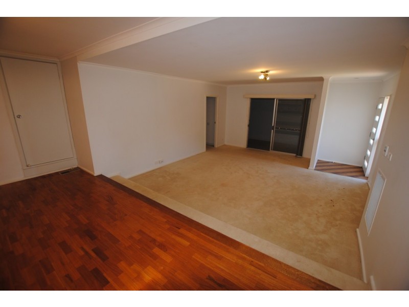 4-6 Kelly Avenue, Griffith NSW 2680