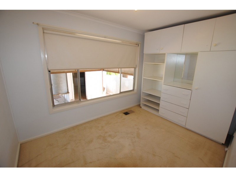 4-6 Kelly Avenue, Griffith NSW 2680