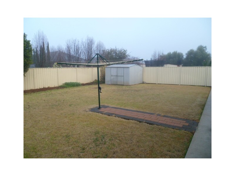 30 Calabria Road, Griffith NSW 2680