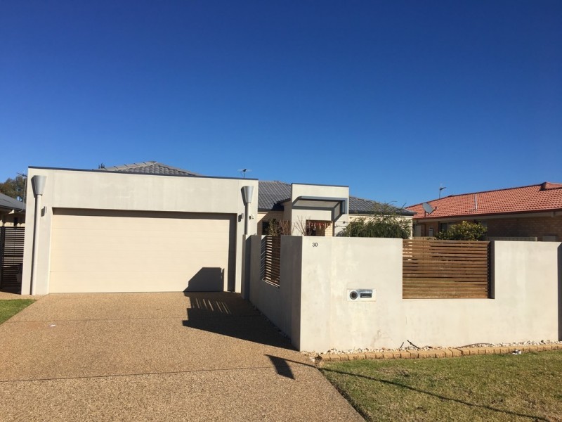 30 Calabria Road, Griffith NSW 2680