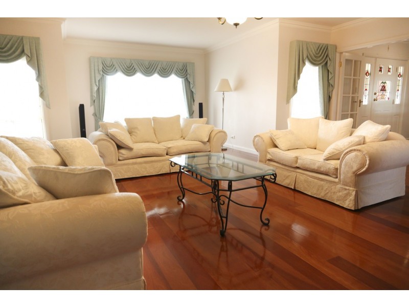 12 Powys Place, Griffith NSW 2680