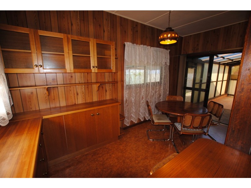 19 Kook Street, Darlington Point NSW 2706