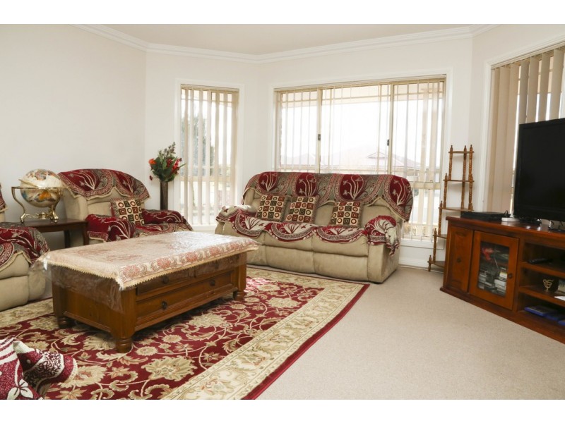 21 Gillmartin Drive, Griffith NSW 2680