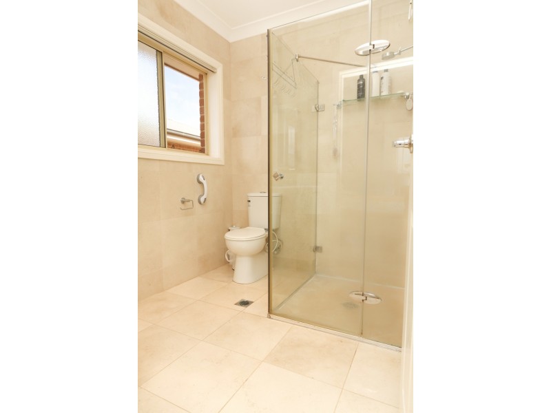 21 Gillmartin Drive, Griffith NSW 2680