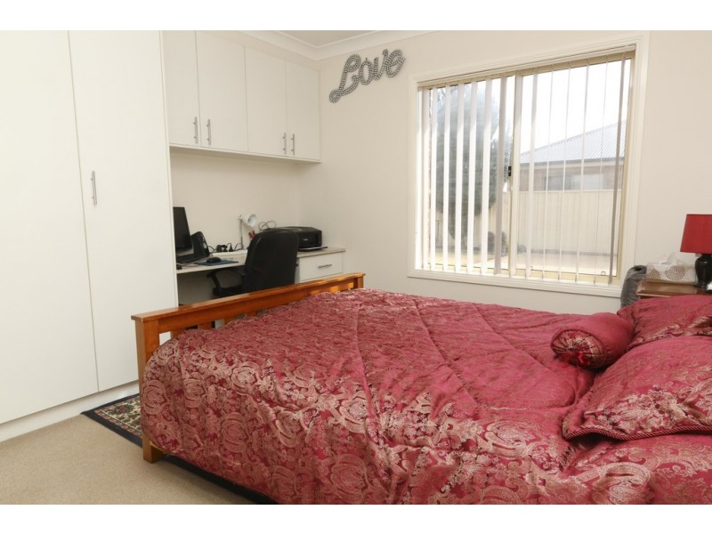 21 Gillmartin Drive, Griffith NSW 2680