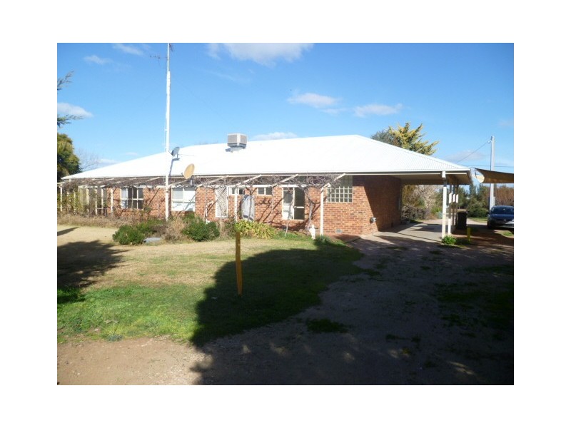 1 Fawcett Drive, Griffith NSW 2680