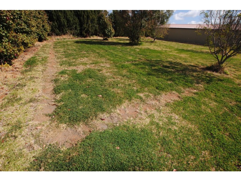 394 Oakes Road, Griffith NSW 2680