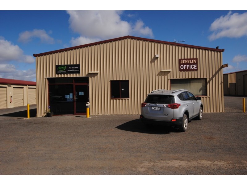 394 Oakes Road, Griffith NSW 2680