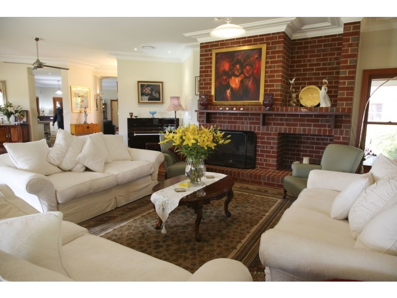 5 Annies Lane, Griffith NSW 2680