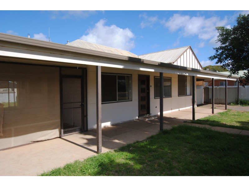 24 Binya Street, Griffith NSW 2680
