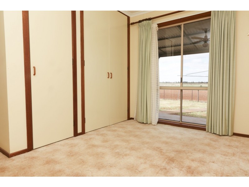 Farm 1653A Rankins Springs Road, Beelbangera NSW 2680