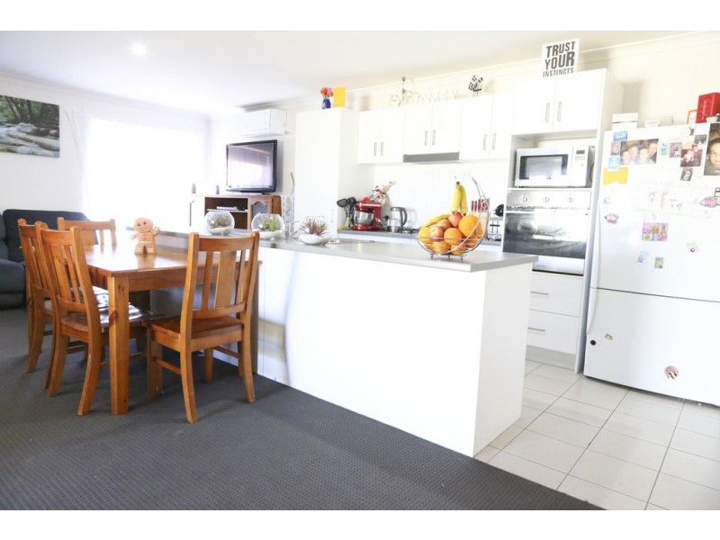 4 Harrison Place, Griffith NSW 2680
