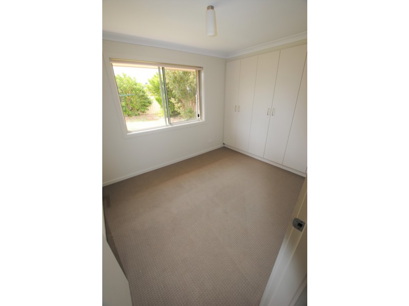 10 Gillmartin Drive, Griffith NSW 2680