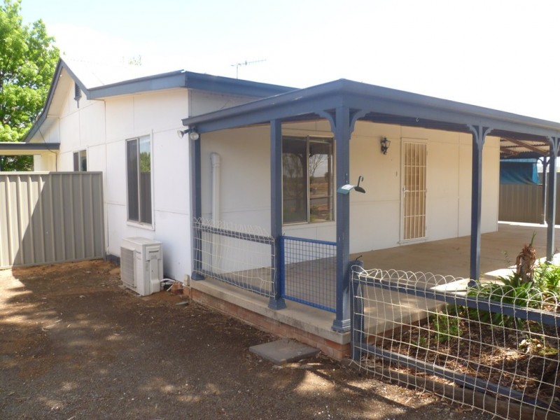 706 McCormack Road, Yoogali NSW 2680