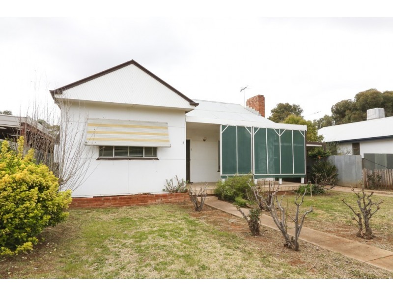 3 Kywong Street, Griffith NSW 2680