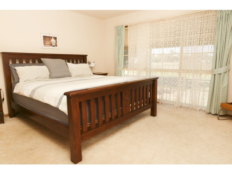 20 Narrand Street, Darlington Point NSW 2706