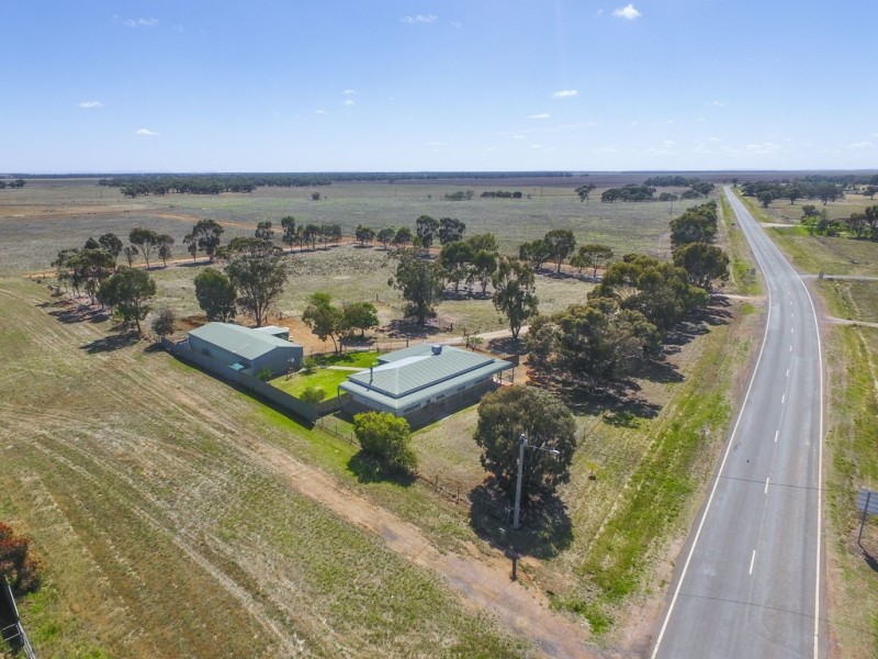 20 Narrand Street, Darlington Point NSW 2706