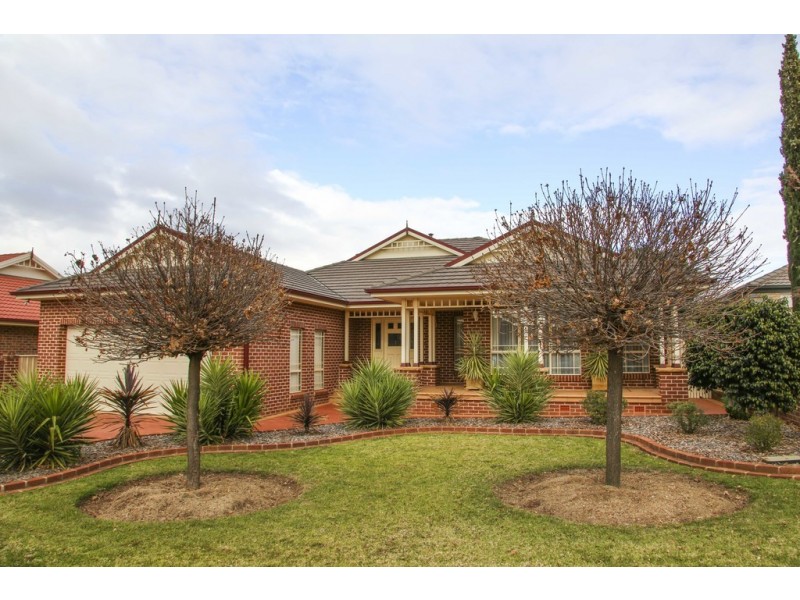 12 Powys Place, Griffith NSW 2680
