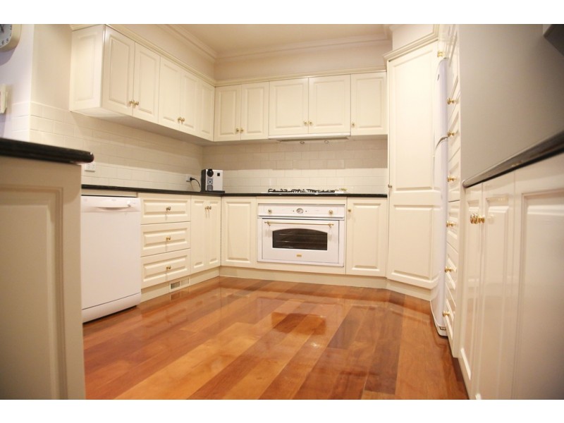 12 Powys Place, Griffith NSW 2680