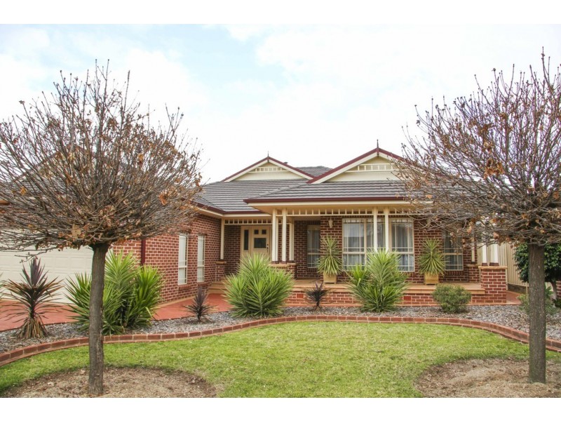 12 Powys Place, Griffith NSW 2680
