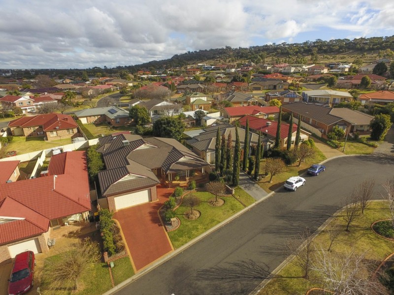 12 Powys Place, Griffith NSW 2680