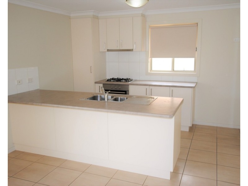 10 GILLMARTIN DRIVE, Griffith NSW 2680