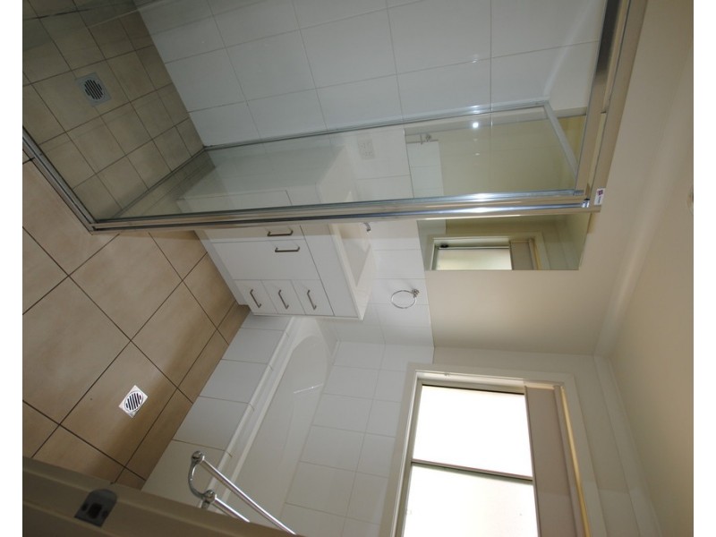 10 GILLMARTIN DRIVE, Griffith NSW 2680