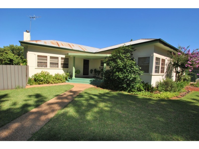 16 Palla Street, Griffith NSW 2680