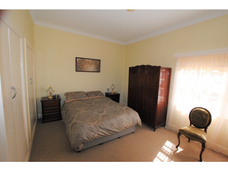 16 Palla Street, Griffith NSW 2680