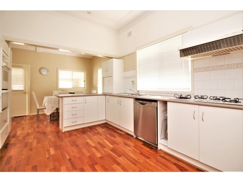 44 Edmondson Avenue, Griffith NSW 2680